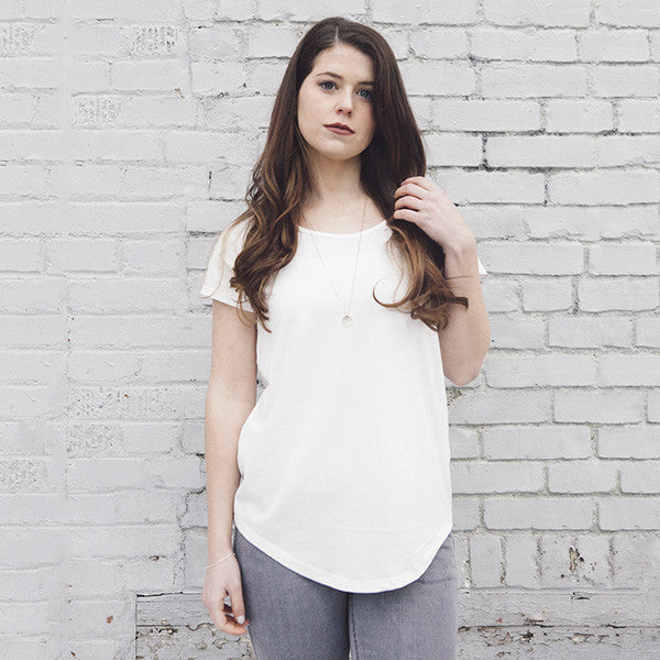 white slouchy tee